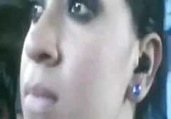 Teen سگسی متحرک Sucks and Fucks Dildo