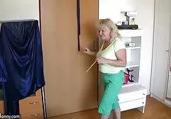 REIFE FRAUEN - HEIMLICH GEFILMT DIE SAU! کیر متحرک